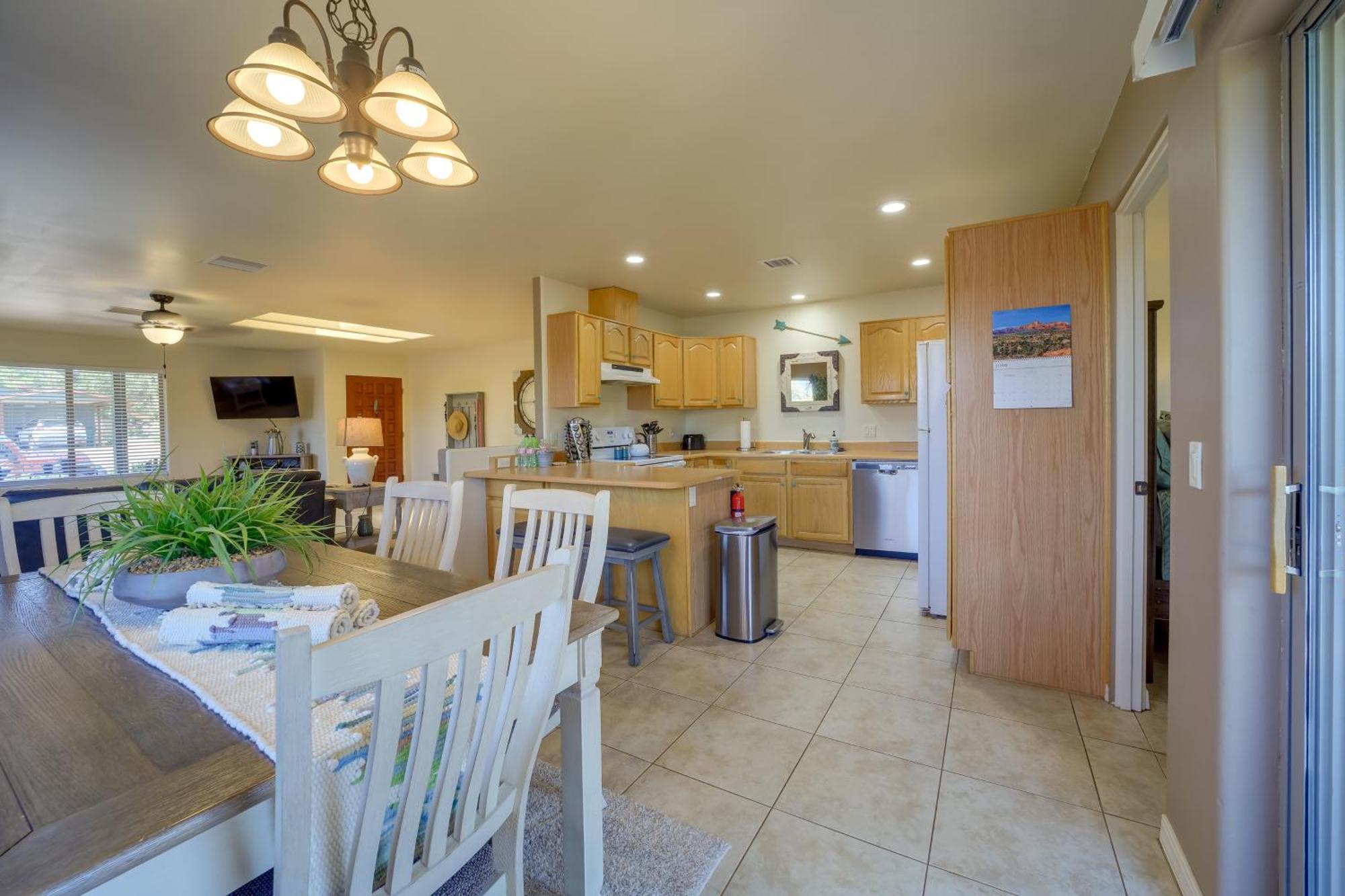Red Rock Retreat With Patio 3 Mi To Downtown Sedona Βίλα Εξωτερικό φωτογραφία